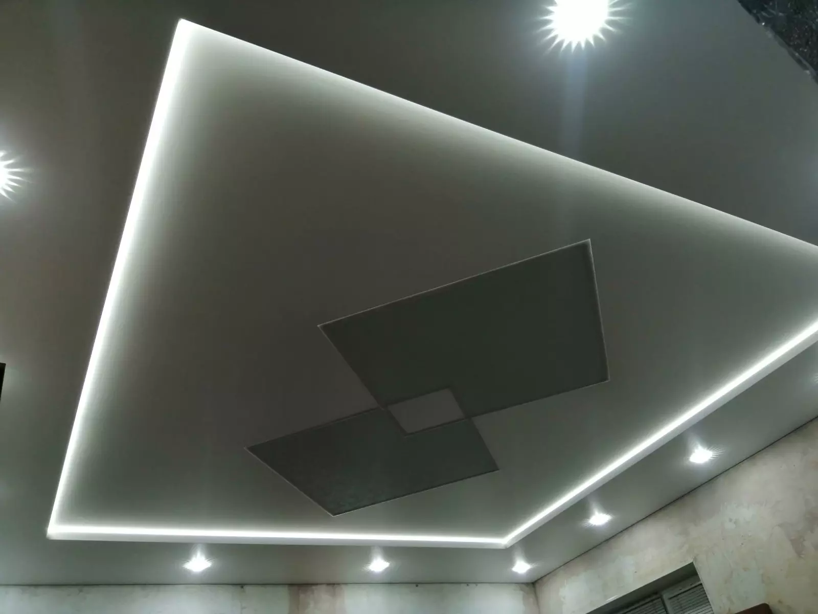 Волжский, проспект Ленина, 387, фото 1